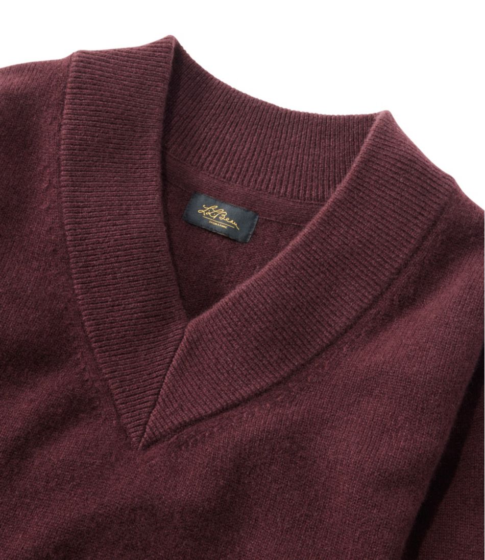 Women's Signature Premium Essential Cashmere Sweater, Relaxed V-Neck / L.L.Bean