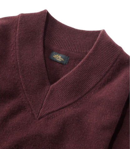 Women's Signature Premium Essential Cashmere Sweater, Relaxed V-Neck / L.L.Bean