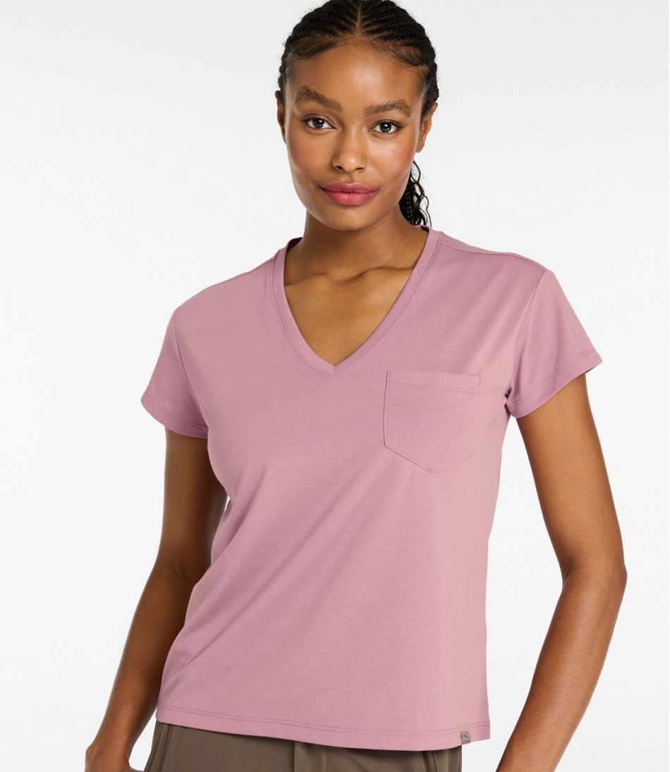 Women's Mountainside V-Neck Pocket Tee, Short Sleeve / L.L.Bean