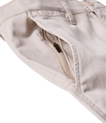 Men's Comfort Stretch Performance® Everywhere Chinos, Standard Fit, Straight Leg / L.L.Bean