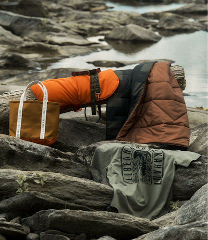 & Noah Kahan Puffer Blanket / L.L.Bean