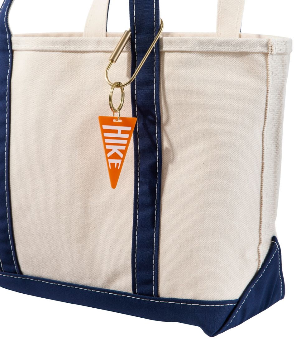 Pennant Charm, Hike / L.L.Bean