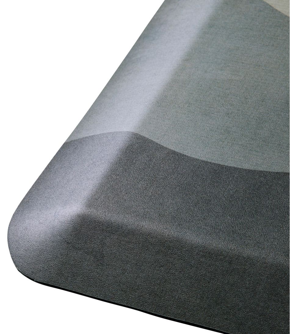 Happy Feet Comfort Mat, Watercolor Waves / L.L.Bean