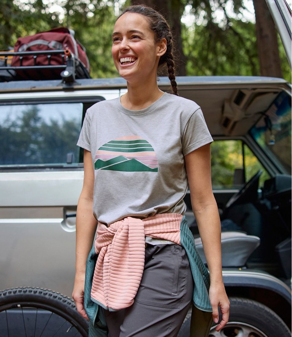 Women's Vista Camp Tee, Short-Sleeve Graphic Crew / L.L.Bean
