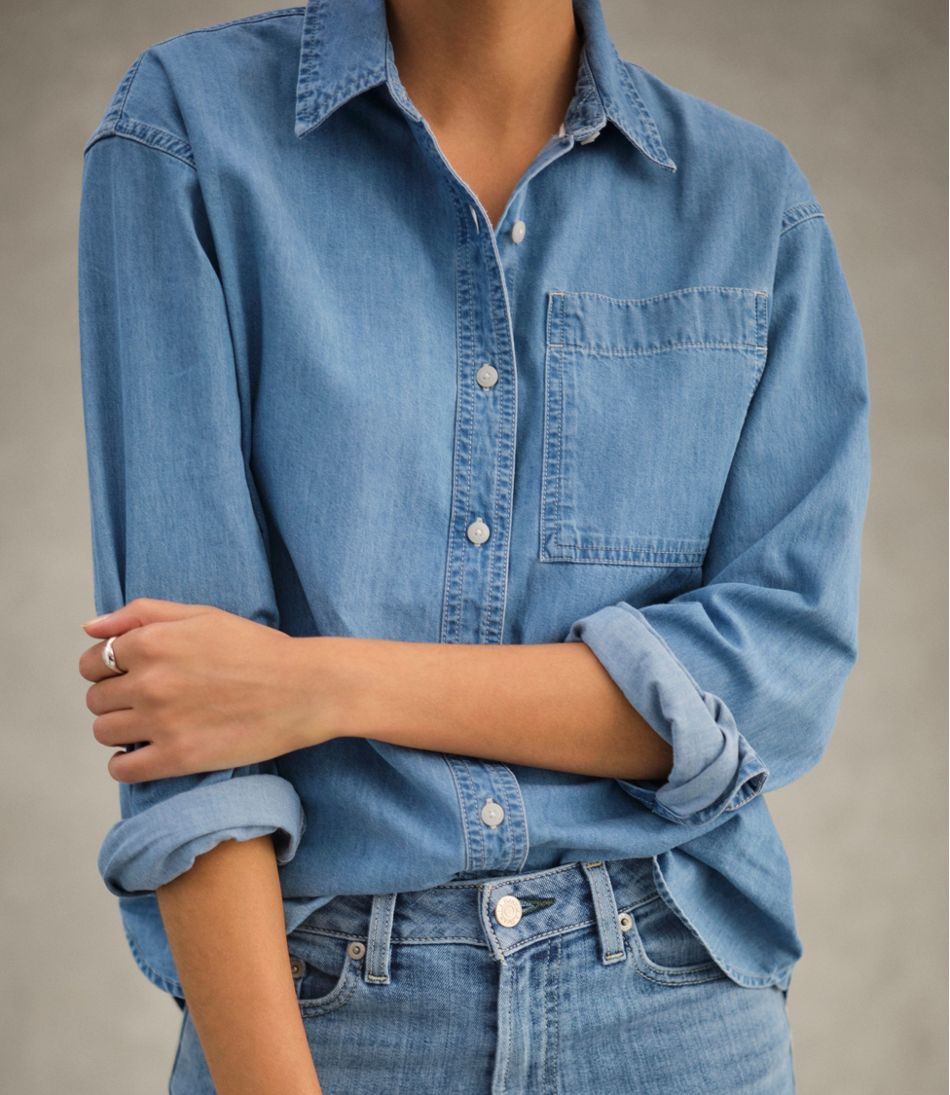 Women's Denim Boyfriend Shirt / L.L.Bean