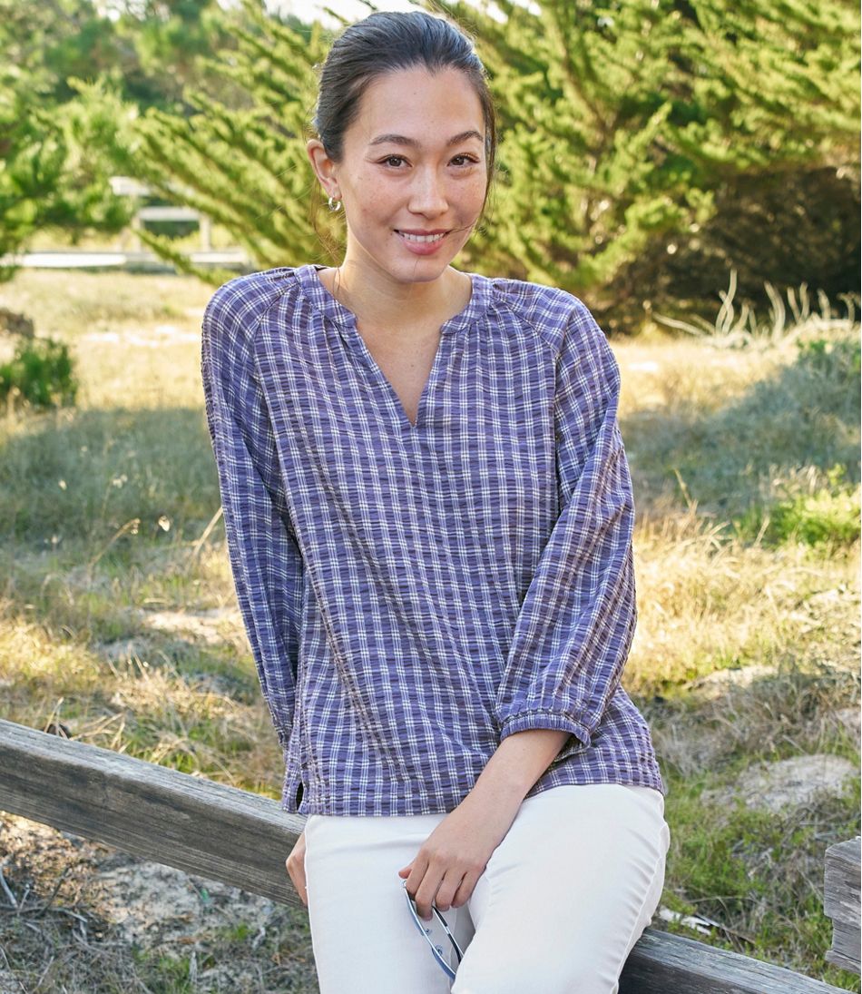 Women's Bean's Seacoast Seersucker Splitneck Shirt / L.L.Bean