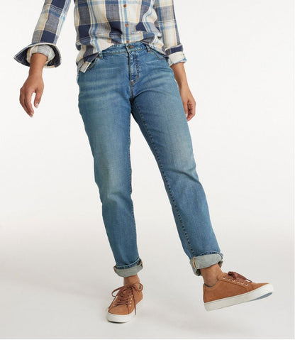 Women's Signature Organic Denim Boyfriend Jeans, Low-Rise Straight-Leg / L.L.Bean