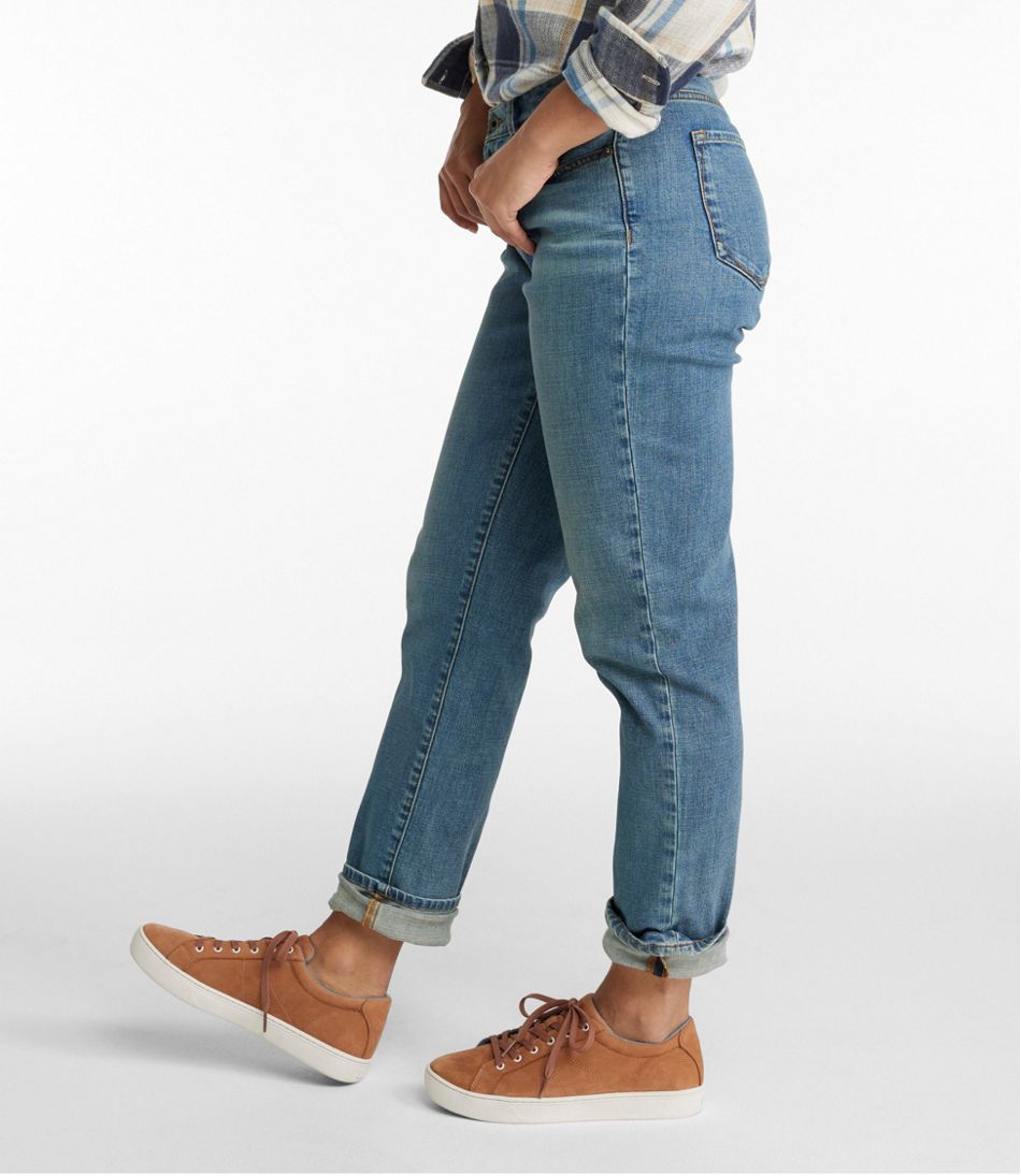 Women's Signature Organic Denim Boyfriend Jeans, Low-Rise Straight-Leg / L.L.Bean