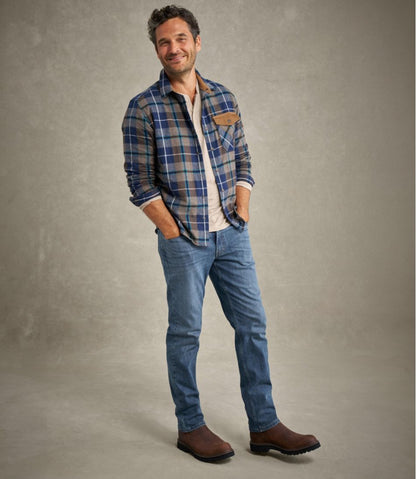 Men's Scotch Plaid Flannel Shirt, Snap-Front, Slightly Fitted Untucked Fit / L.L.Bean