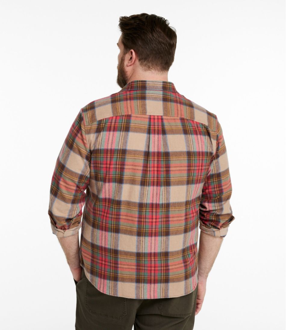 Men's Scotch Plaid Flannel Shirt, Snap-Front, Slightly Fitted Untucked Fit / L.L.Bean