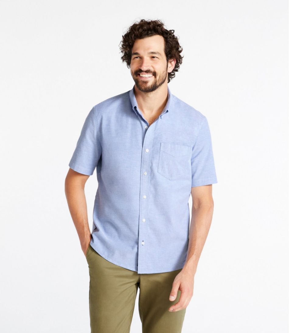 Men's Comfort Stretch® Oxford Shirt, Slightly Fitted Untucked Fit, Short-Sleeve / L.L.Bean