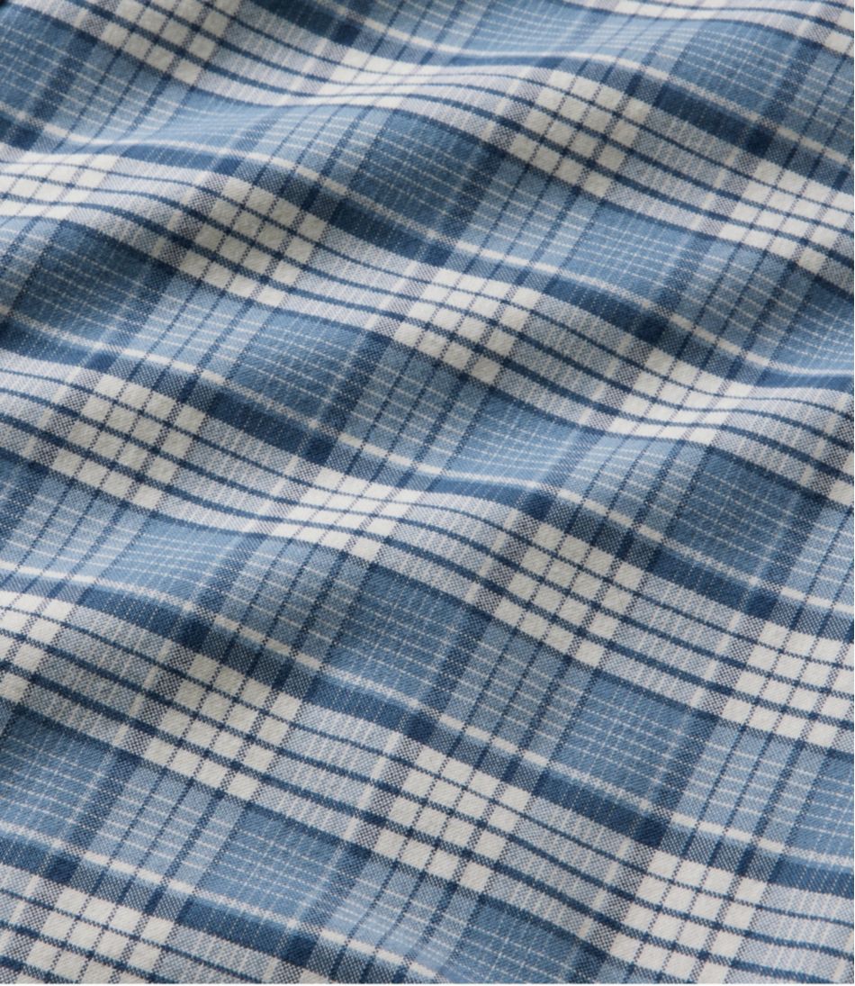 Men's Comfort Stretch® Oxford, Slightly Fitted Untucked Fit, Short-Sleeve, Plaid / L.L.Bean