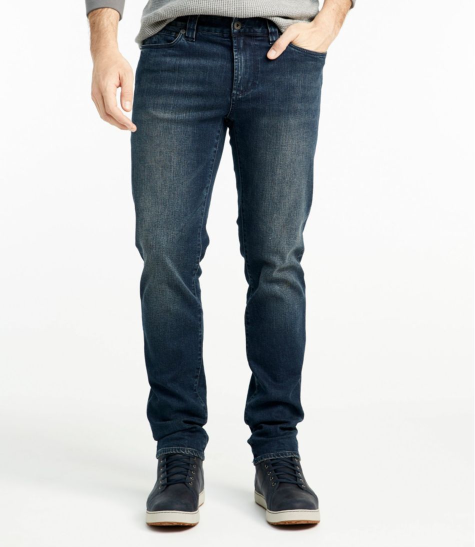Men's Signature Five-Pocket Jeans with Stretch, Slim Straight / L.L.Bean