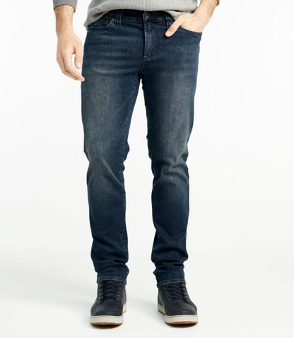 Men's Signature Five-Pocket Jeans with Stretch, Slim Straight / L.L.Bean