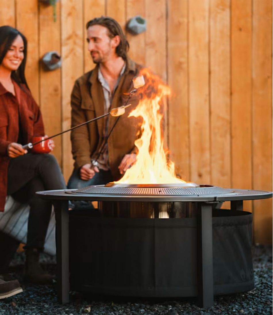 Solo Stove Bonfire Surround Table / L.L.Bean