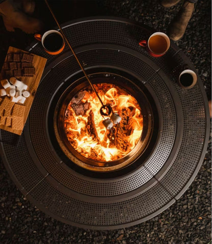 Solo Stove Bonfire Surround Table / L.L.Bean