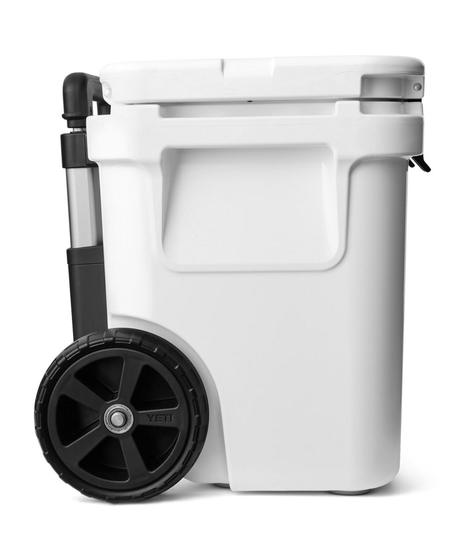 Yeti Roadie 32 Wheeled Cooler / L.L.Bean