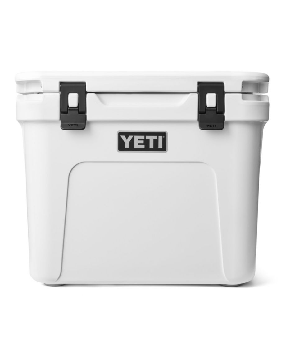 Yeti Roadie 32 Wheeled Cooler / L.L.Bean