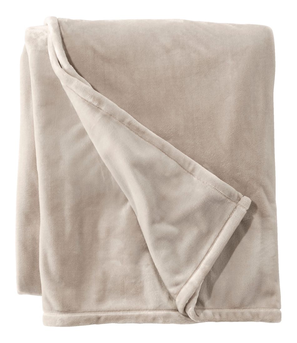 Wicked Cozy Blanket / L.L.Bean