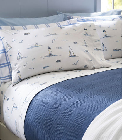 Vintage Matelassé Bedspread / L.L.Bean