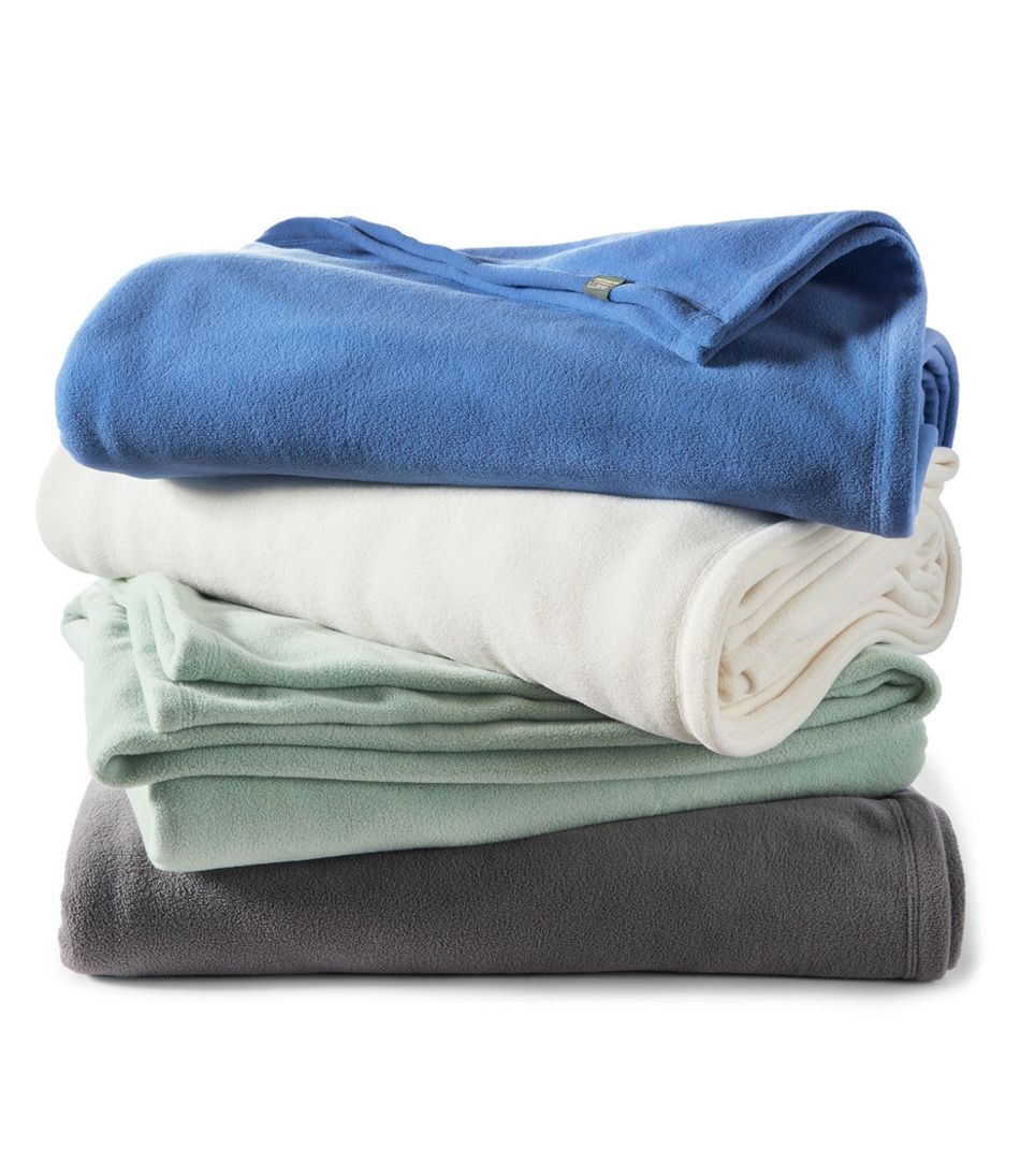 Mountain Classic Fleece Blanket / L.L.Bean
