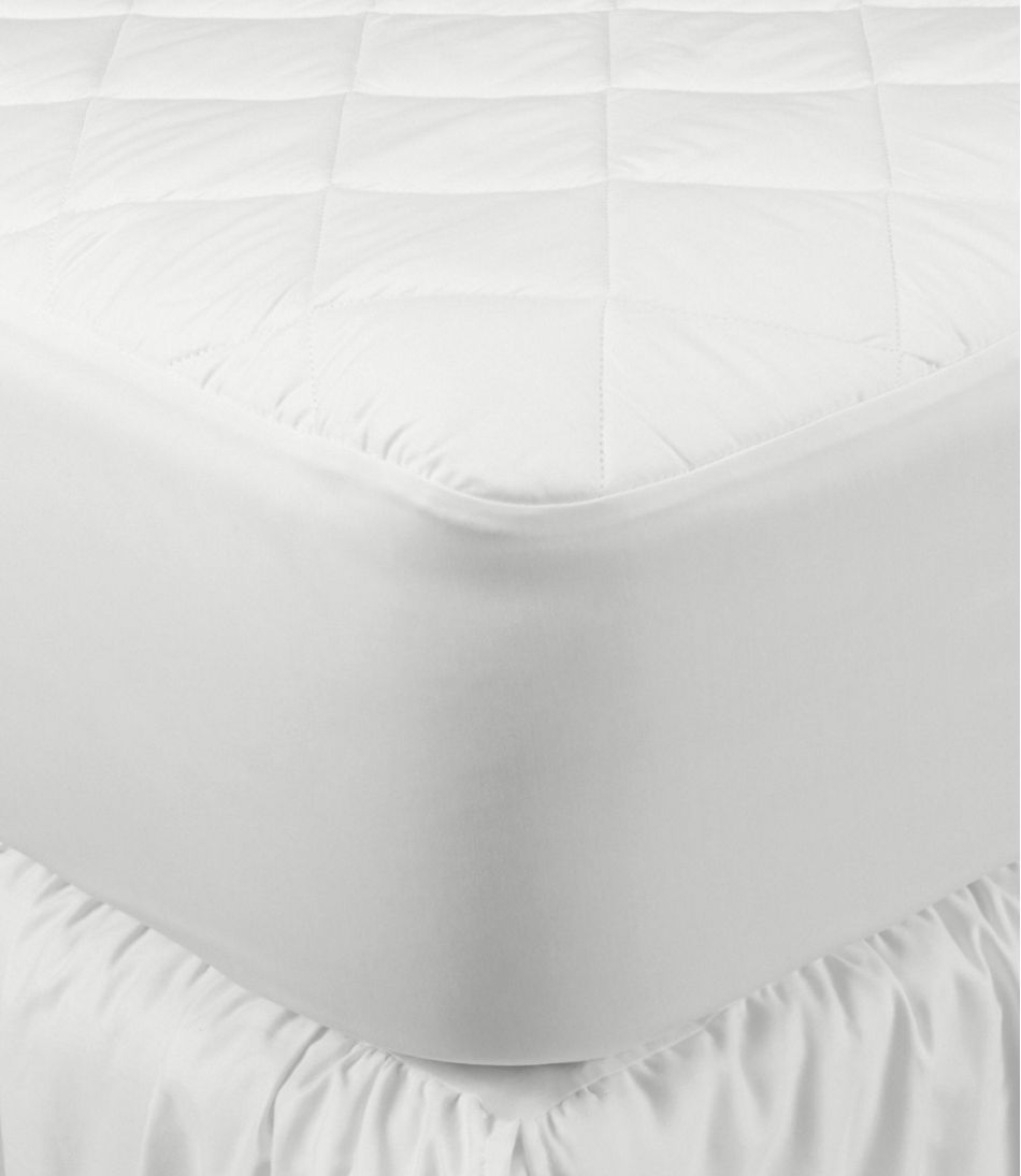Quilted Waterproof Mattress Pad / L.L.Bean