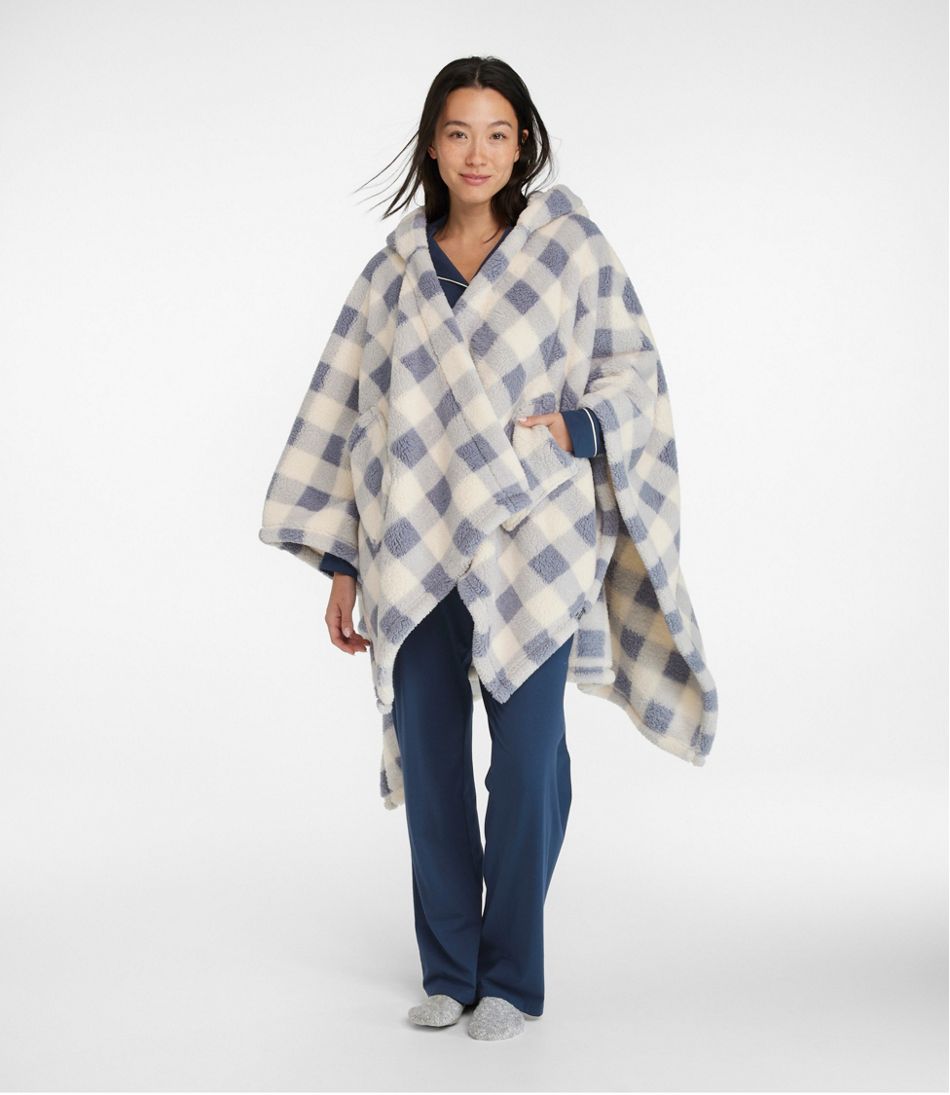 Cozy Sherpa Wearable Throw, Plaid / L.L.Bean