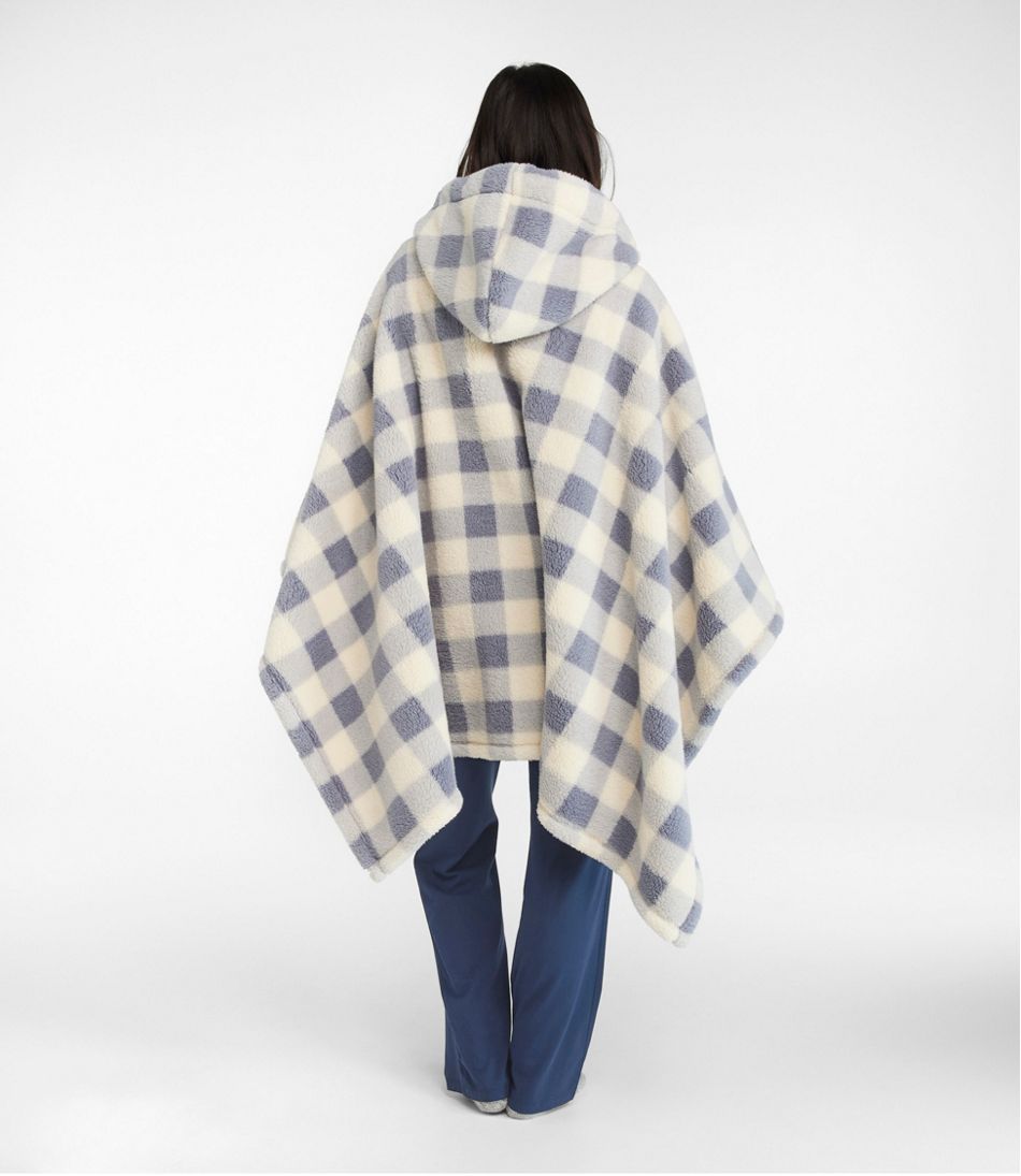 Cozy Sherpa Wearable Throw, Plaid / L.L.Bean