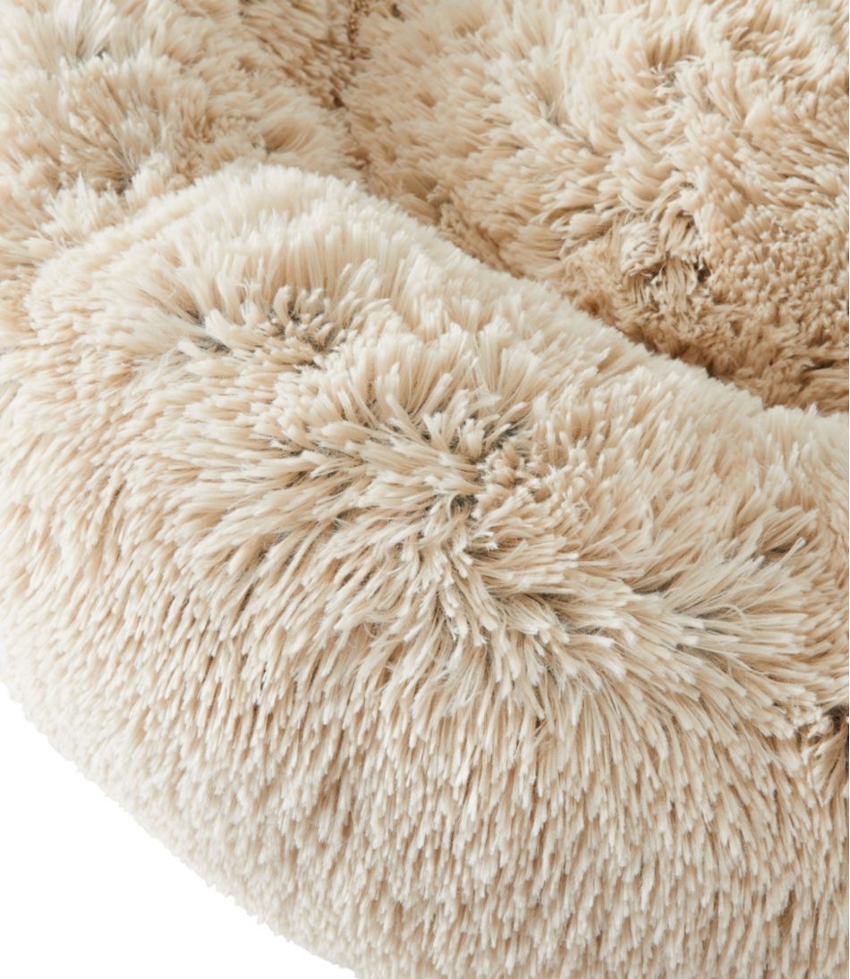 Plush Cuddler Dog Bed / L.L.Bean