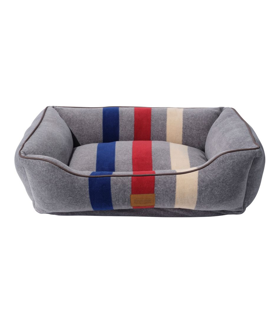 Cabin Stripe Dog Bed / L.L.Bean