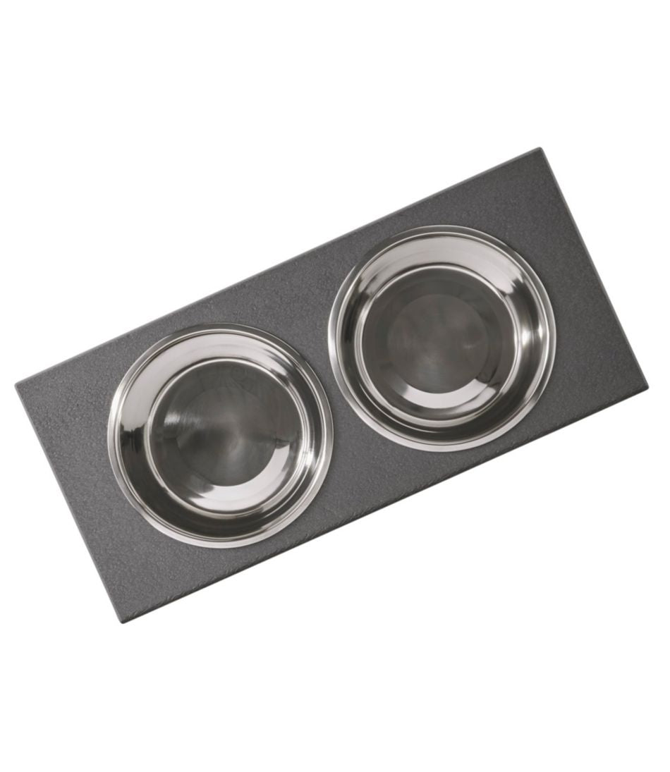 All-Weather Pet Feeder / L.L.Bean