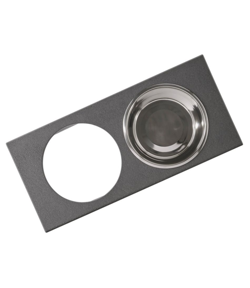All-Weather Pet Feeder / L.L.Bean