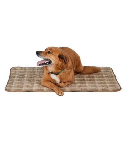 Rugged Quilted Dog Blanket / L.L.Bean