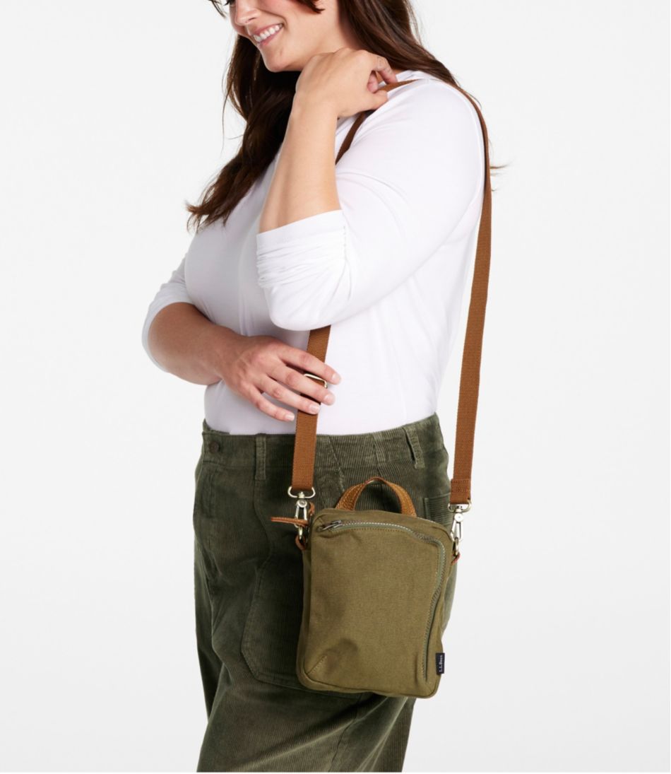Essential Crossbody Bag / L.L.Bean