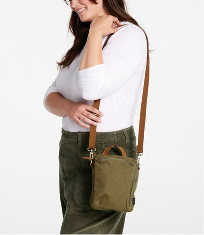 Essential Crossbody Bag / L.L.Bean