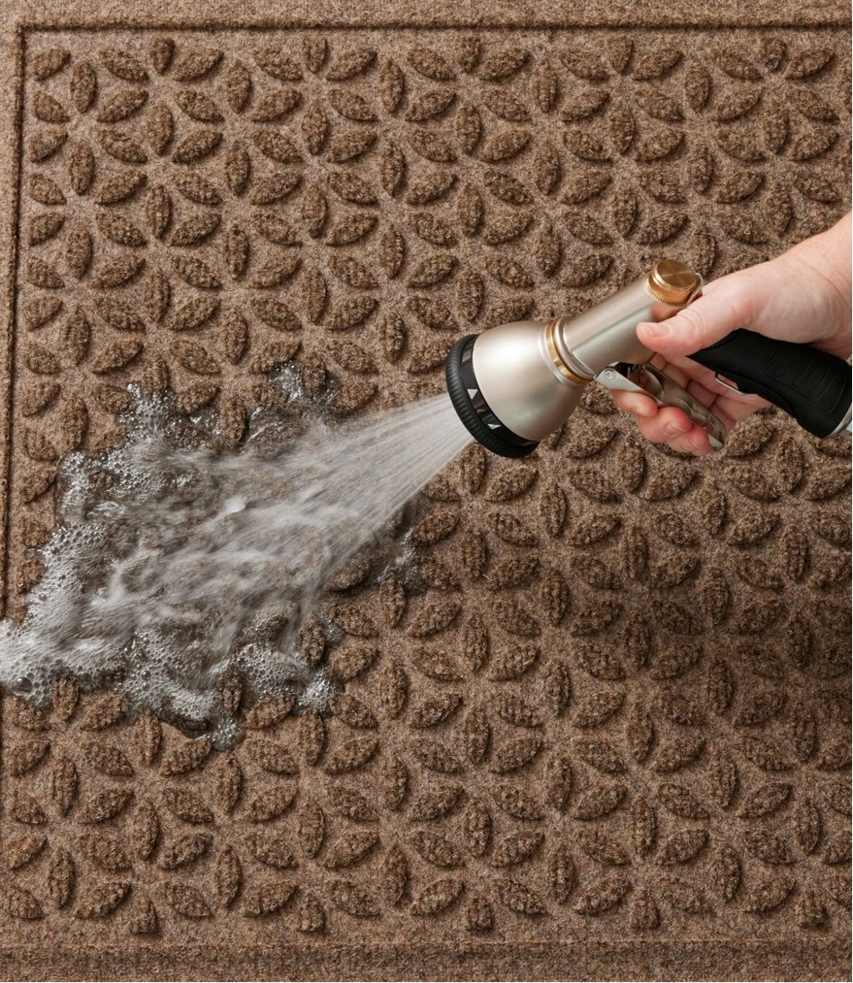 Heavyweight Recycled Waterhog Doormat, Blooming Circles / L.L.Bean