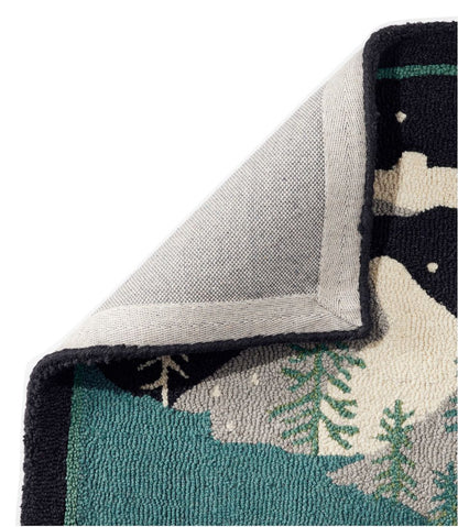 Wool Hooked Runner, Winter Woods / L.L.Bean