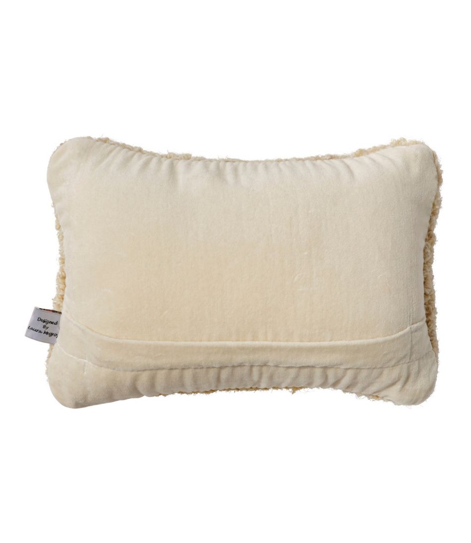 Wool Hooked Throw Pillow, Yellow Labrador, 8" x 12" / L.L.Bean