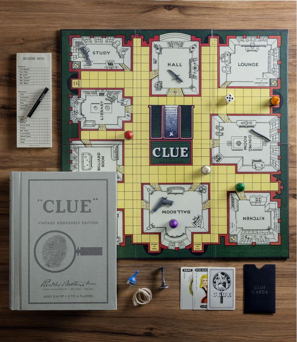 Clue Vintage Bookshelf Game / L.L.Bean