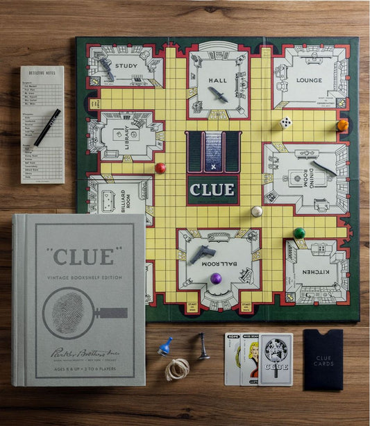 Clue Vintage Bookshelf Game / L.L.Bean