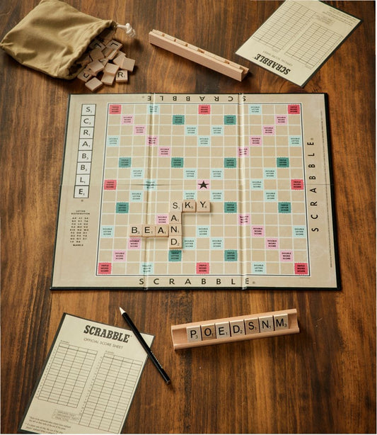 Scrabble Vintage Bookshelf Game / L.L.Bean