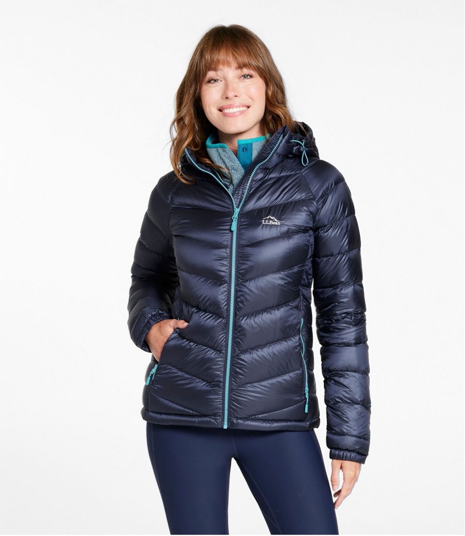 Women's Ultralight 850 Down Hooded Jacket / L.L.Bean